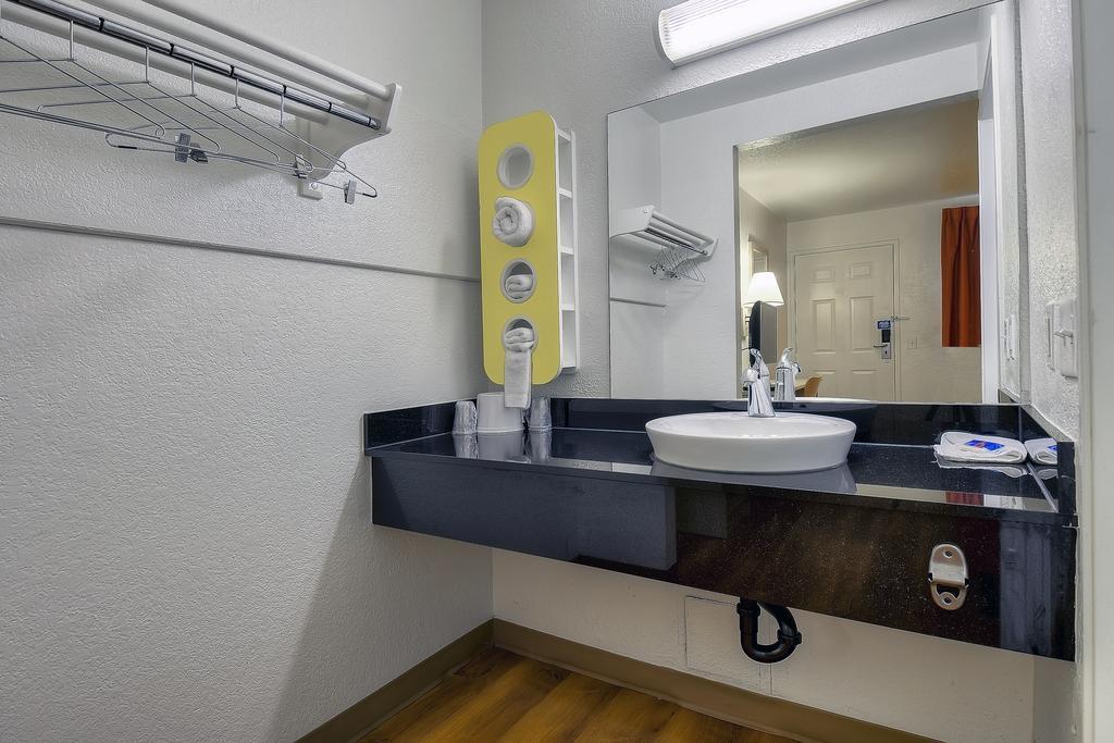 Motel 6-Chino, Ca - Los Angeles Area Cameră foto